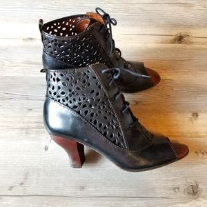 Naya Fennel Leather Laser Cut Lace Up Bamboo Heel Ankle Boots